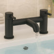 5716