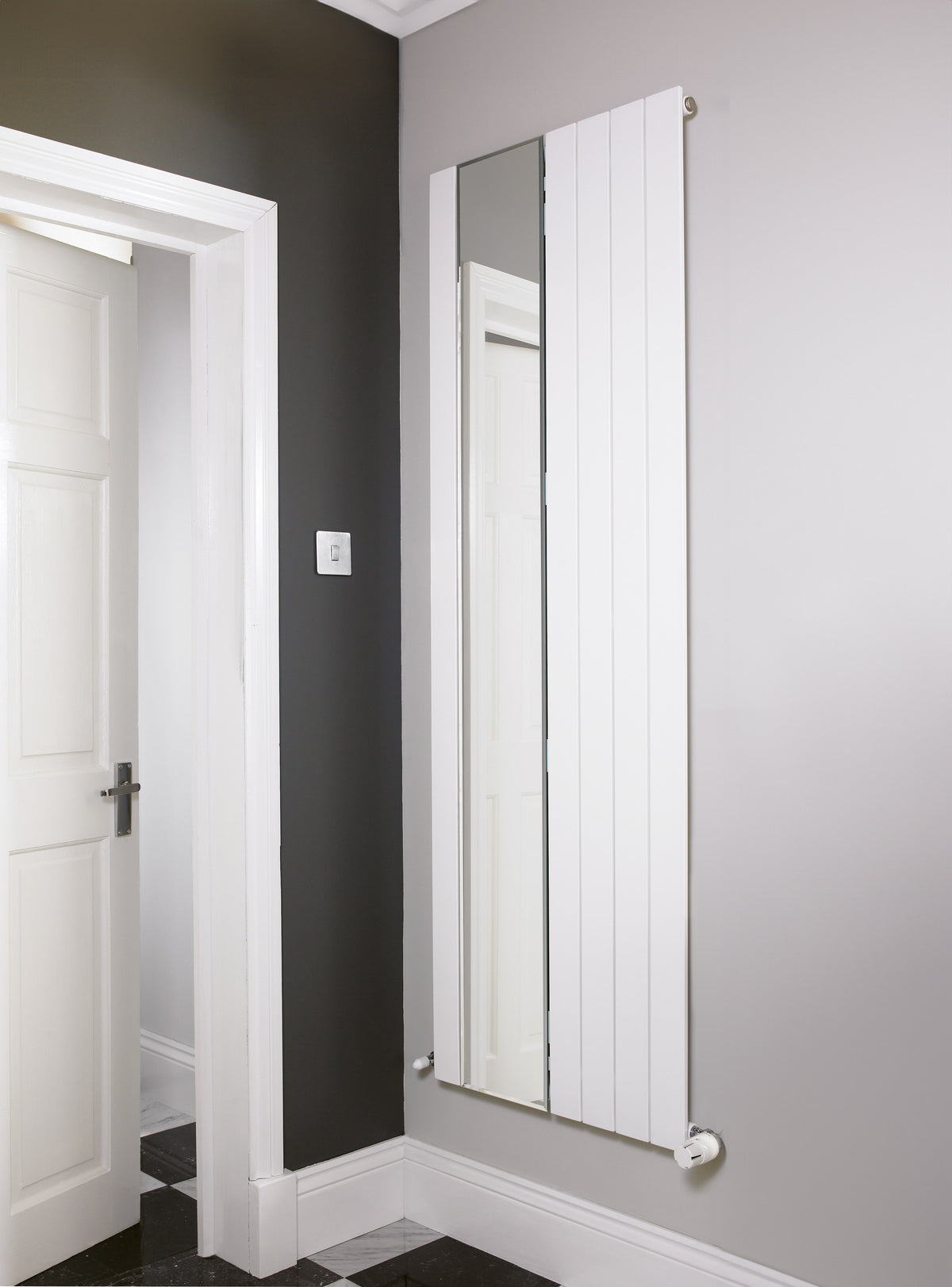 Mars White Single Vertical Mirror Radiator 1800x595mm